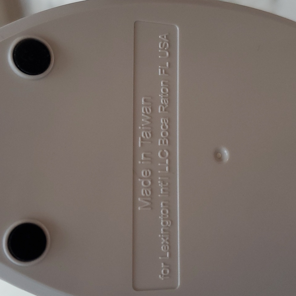 HairMax Blue and White LaserComb - Picture 7 of 7